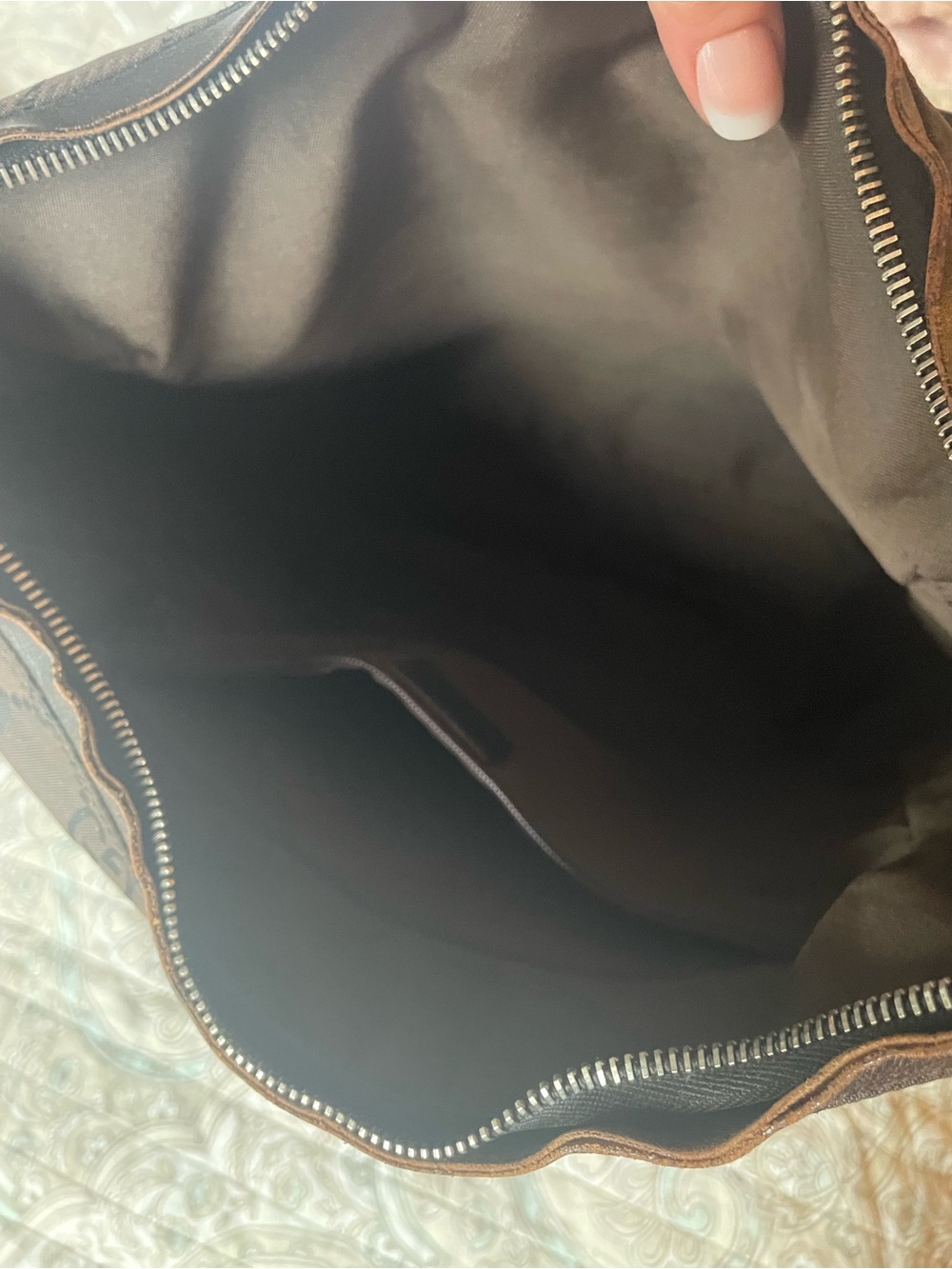 Gucci Brown GG Monogram Hobo Shoulder Bag - Picture 6 of 10